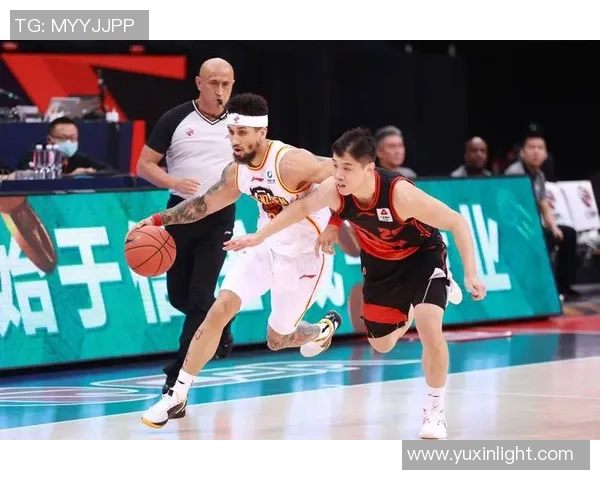 深圳篮球队在冠军赛中的表现分析与状态评估