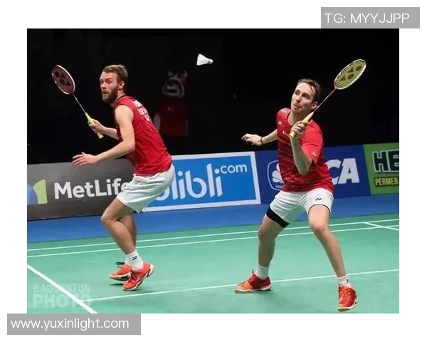 广州羽毛球队配合技巧深度解析与其他球队的对比分析 广州羽毛球队配合技巧深度解析与其他球队的对比分析